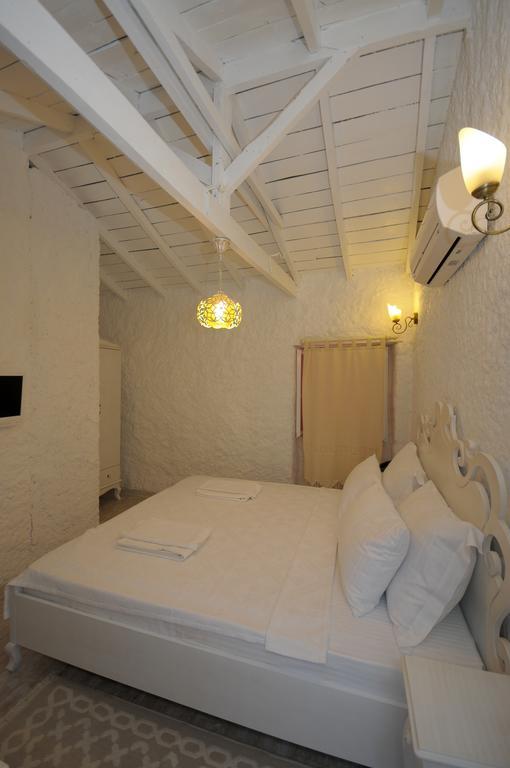 Alacati Alanur Otel Rum bild